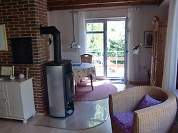 Holiday House House by the Lake