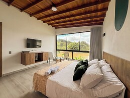 Viajero Guatapé Hostel & Lake Club