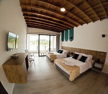 Viajero Guatapé Hostel & Lake Club