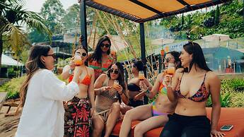 Viajero Guatapé Hostel & Lake Club