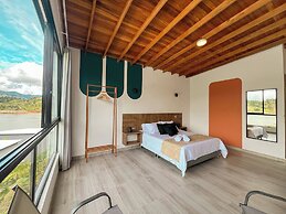 Viajero Guatapé Hostel & Lake Club