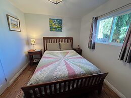 Hummingbird Mountain Cottage