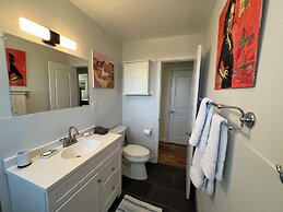 Hummingbird Mountain Cottage