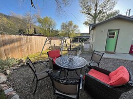 Hummingbird Mountain Cottage