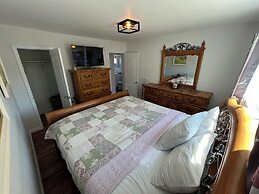 Hummingbird Mountain Cottage