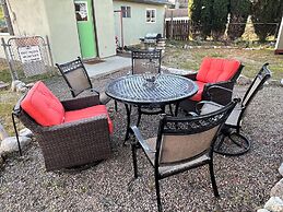 Hummingbird Mountain Cottage