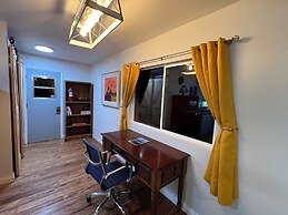 Hummingbird Mountain Cottage