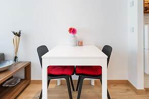 Brand new studio in center