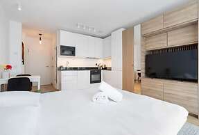 Brand new studio in center