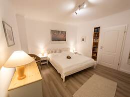 The Waldhaus Modern Retreat