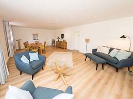 The Waldhaus Modern Retreat