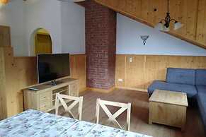 Alpine Summer Holiday Apartment
