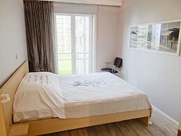 Apartment in Nieuwpoort With Terrace
