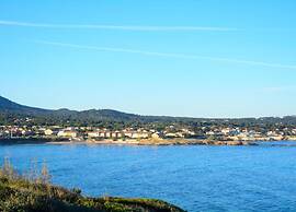 Apartment 500 m From the Beach in the Var