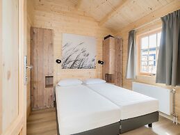 Wooden Holiday Home in Baarle-nassau