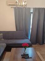 Apartment RR - One Bedroom Apartment With Balcony