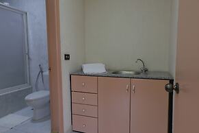 Hotel and Restaurant Shallalat Anjar