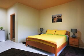 Hotel and Restaurant Shallalat Anjar