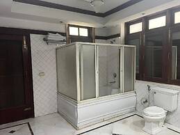 VILLA 33 Bed & Breakfast