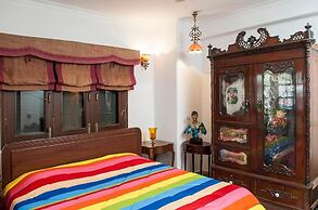 VILLA 33 Bed & Breakfast