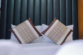 Shine Boutique Hotel