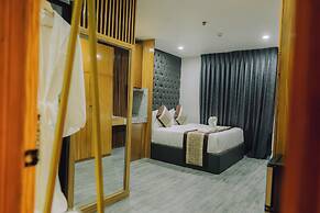 Shine Boutique Hotel