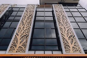 Shine Boutique Hotel