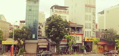 Au Viet Hotel Long Bien- by Bay Luxury