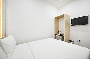 Sunrise Airport Hotel