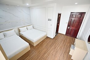 Sunrise Airport Hotel