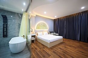 Sunrise Airport Hotel