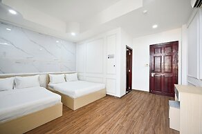 Sunrise Airport Hotel