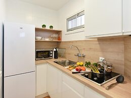 Nice Apartment With Balcony