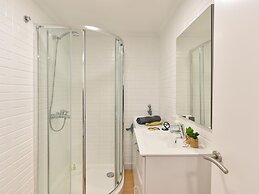 Nice Apartment With Balcony