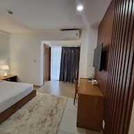 Simmi 5 Hotel & Apartment