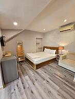 Simmi 5 Hotel & Apartment