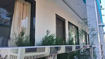 Golden Sand Beach Resort