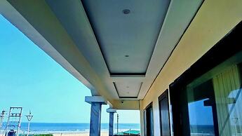 Golden Sand Beach Resort