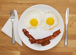 Golden Sand Beach Resort