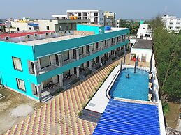 Golden Sand Beach Resort