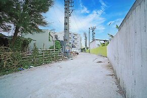 Golden Sand Beach Resort