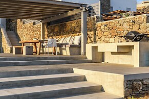 Waterfront Villa Angelika Pink Pelikan