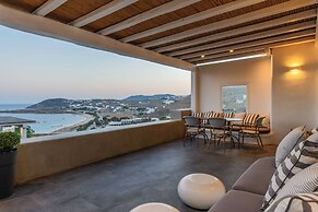 Waterfront Villa Angelika Pink Pelikan