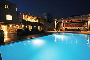 Waterfront Villa Angelika Pink Pelikan