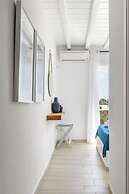 Waterfront Villa Angelika Pink Pelikan