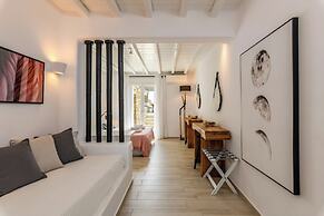 Waterfront Villa Angelika Pink Pelikan