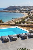 Waterfront Villa Angelika Pink Pelikan