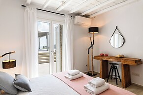 Waterfront Villa Angelika Pink Pelikan