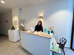 Agora Wellness suites