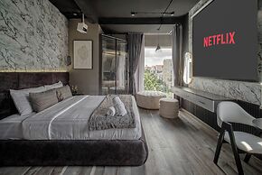 Simmi Signature Hotel & Apartment